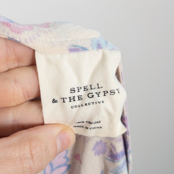 Spell & The Gypsy Portobello Road Lavender Floral Maxi Dress - Picture 4 of 13